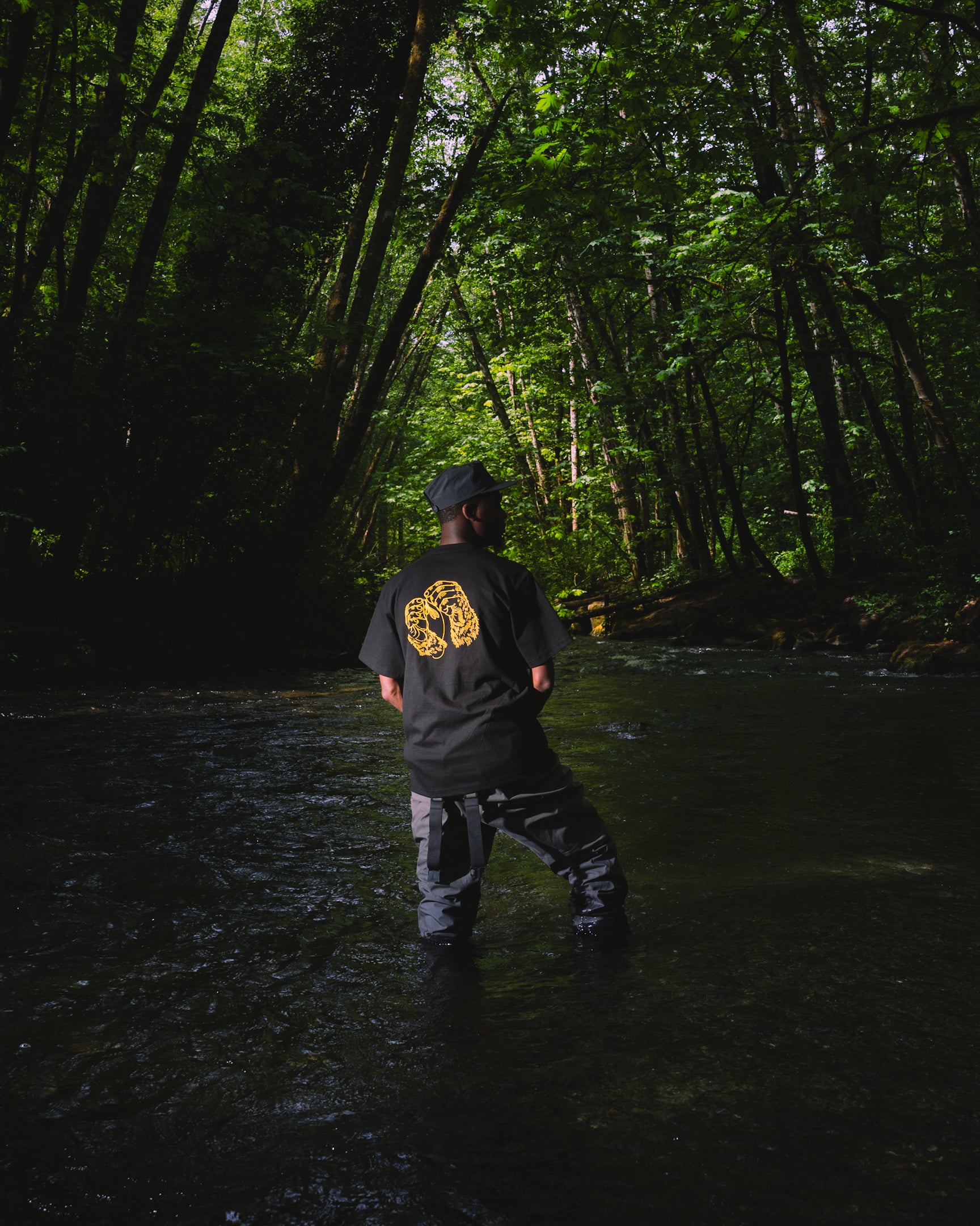 Sasquatch Tie Tee | Aqua Camp